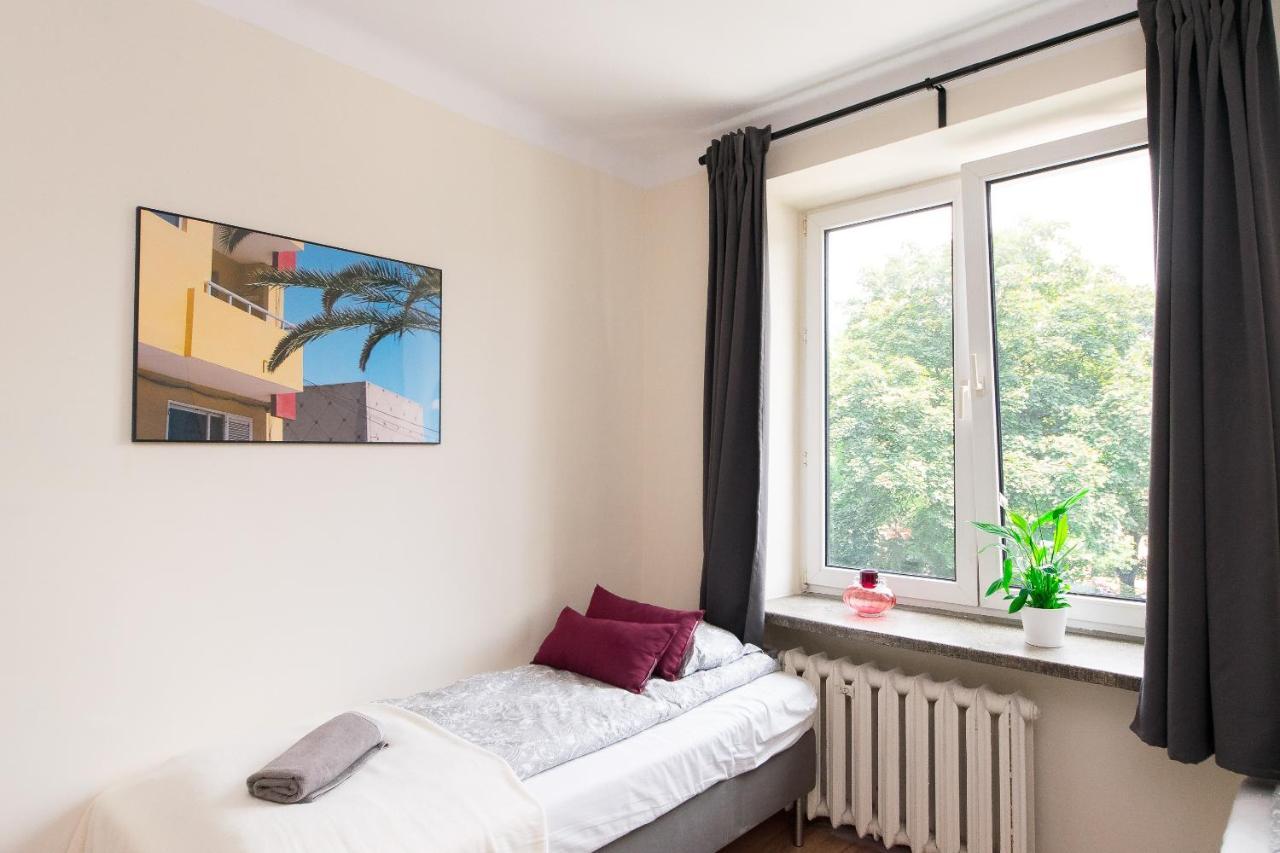 3-Bedroom Flat In City Center P4You Pl Краків Екстер'єр фото